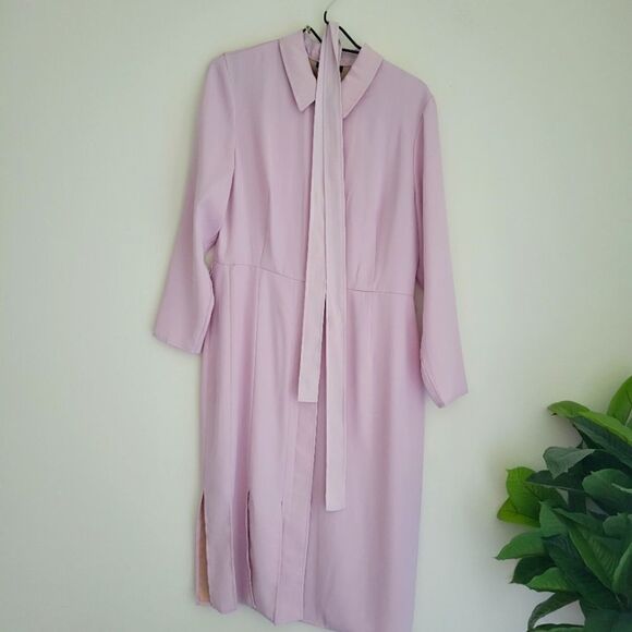 Dress casual   - Picture 1 of 7